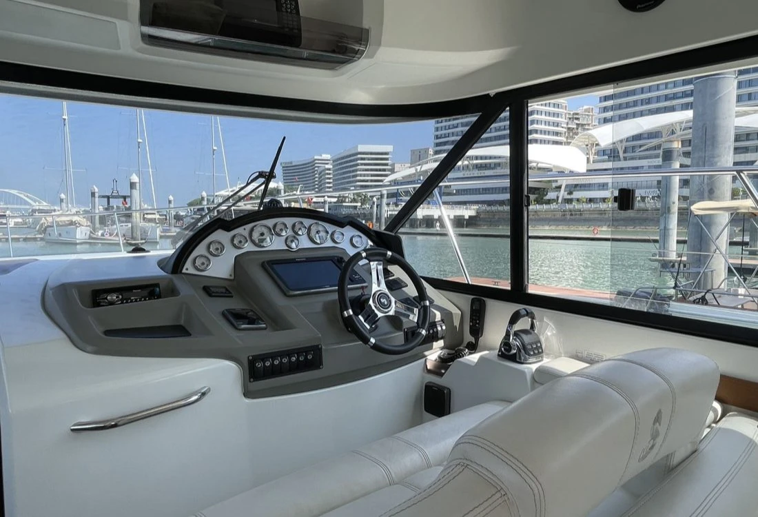 Beneteau Antares 42
