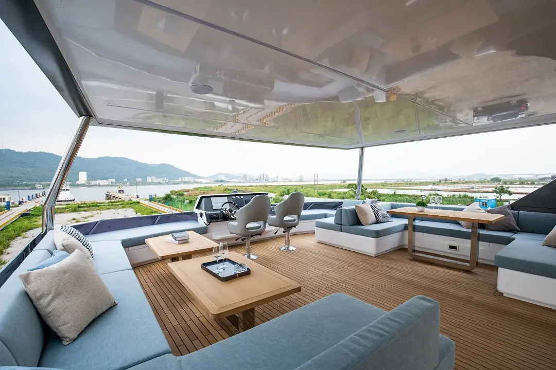 Oceanwalker yachts flybridge area