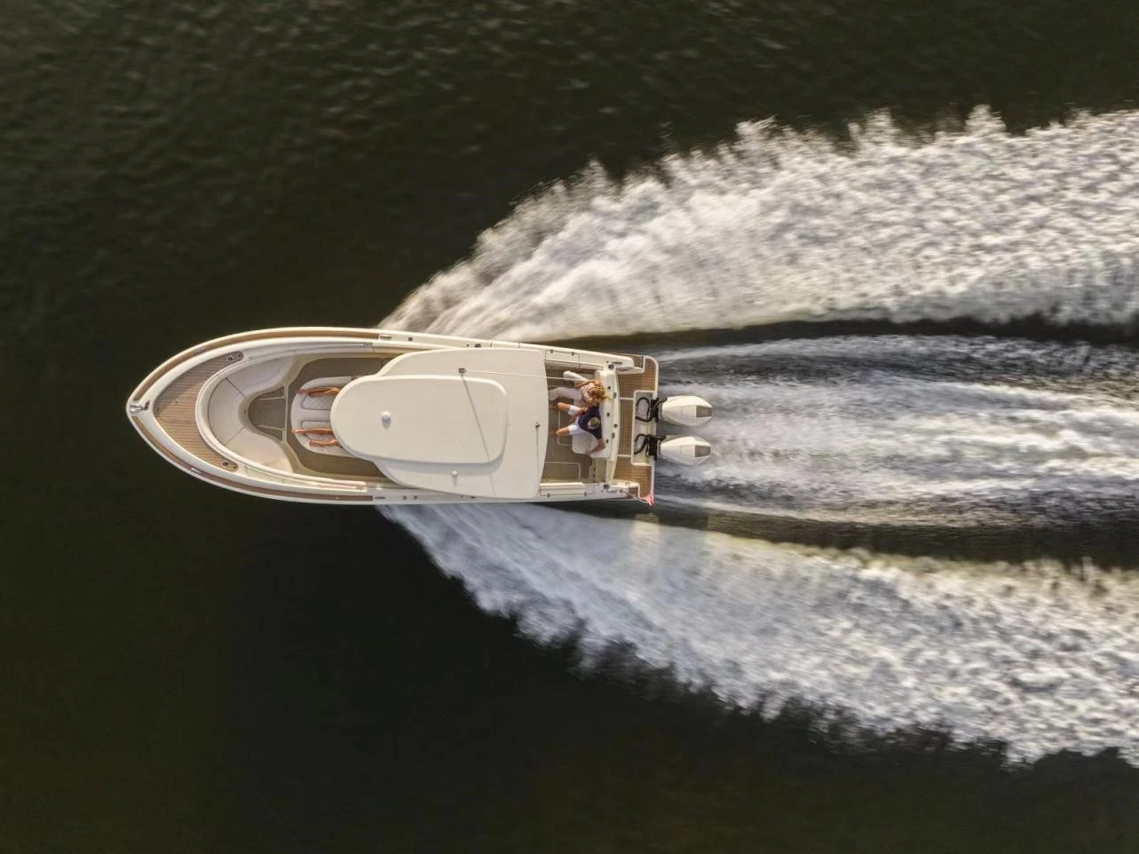 Chris Craft Catalina 30