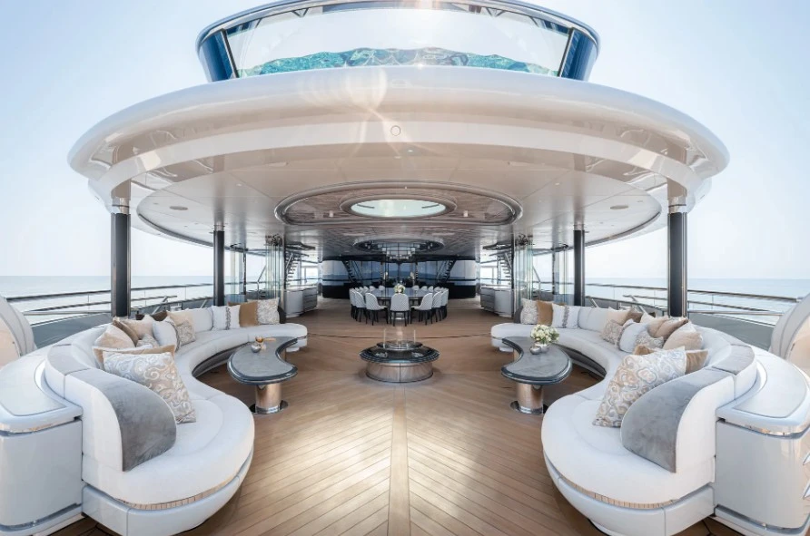 Lürssen Kismet Flying Bridge Deck