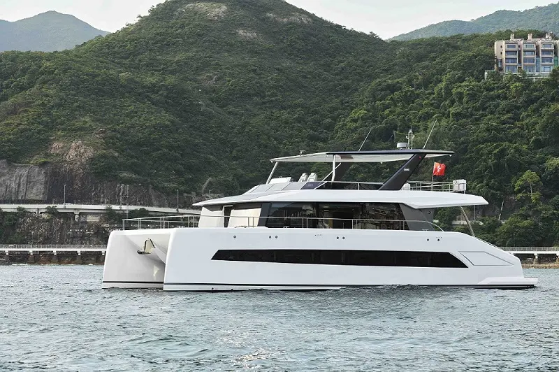 Oceanwalker S60 Holiday catamaran